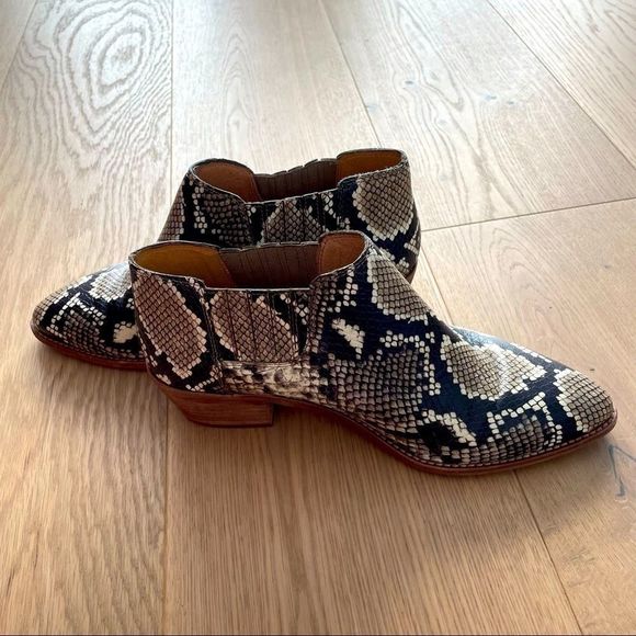 Madewell leather booties | Size 7.5 US - Picture 3 of 8